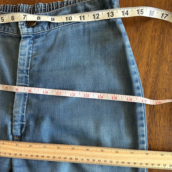 Rare-Levi’s 70’s Vintage wide/flare leg jeans with elastic waist & high rise. - Picture 14 of 15